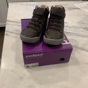 New Pediped Logan boots size 9-9.5
